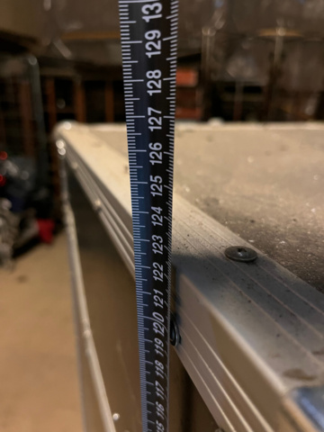 1194268-9 Mobile kitchen with hotplates, fridge, tap and sink as well as water heater