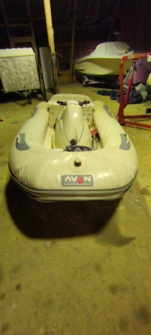 1194273-11 Avon jet rib 320