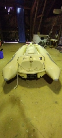 1194273-9 Avon jet rib 320