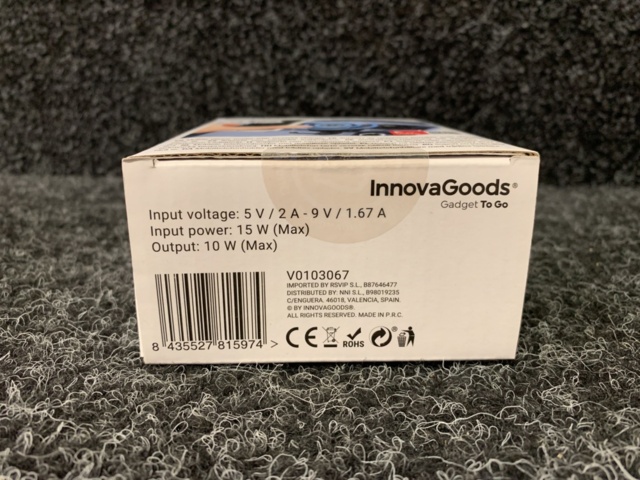 1207721-3 2 mobile phone holders with fast wireless charger (Qi)