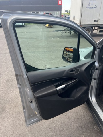 1205389-21 Ford Transit Connect 230 LWB - 2016