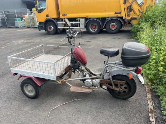 1178571-2 Flakmoped Norsjö Carrier 4-Stroke -2005 (Reparationsobjekt)