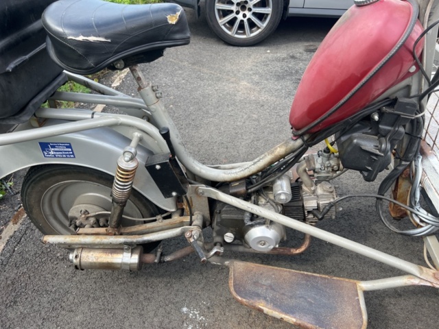 1178571-12 Flakmoped Norsjö Carrier 4-Stroke -2005 (Reparationsobjekt)