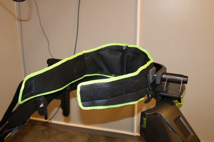 999370-14 VR-Virtual Reality. Virtuix Omni