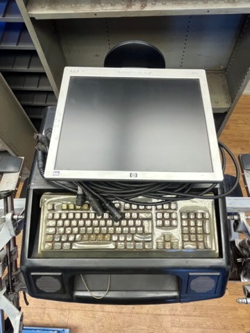 1208354-14 Wheel alignment machine, Hunter PA130