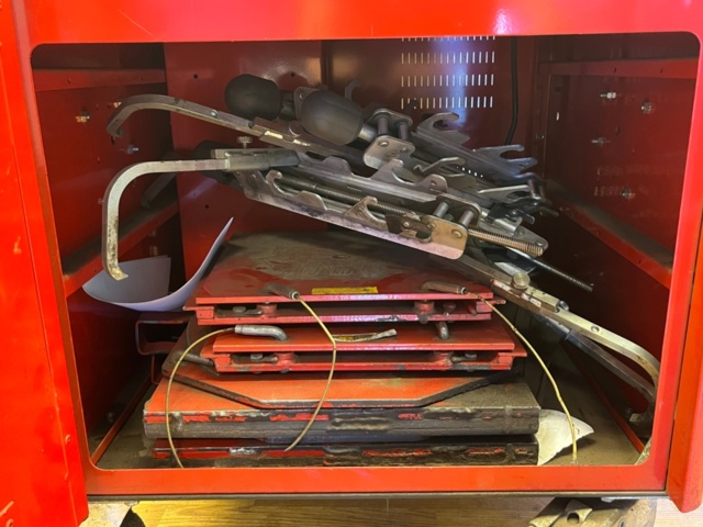 1208354-15 Wheel alignment machine, Hunter PA130