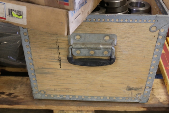 999380-2 Bearings & support in wooden box