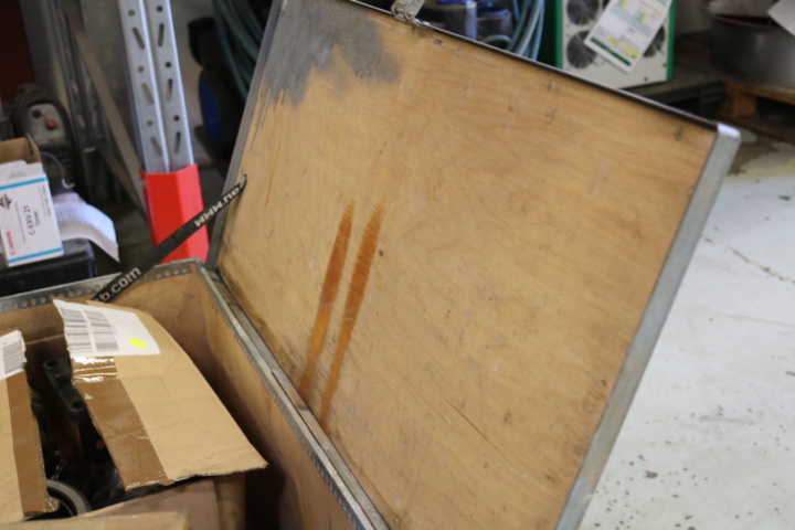 999380-3 Bearings & support in wooden box