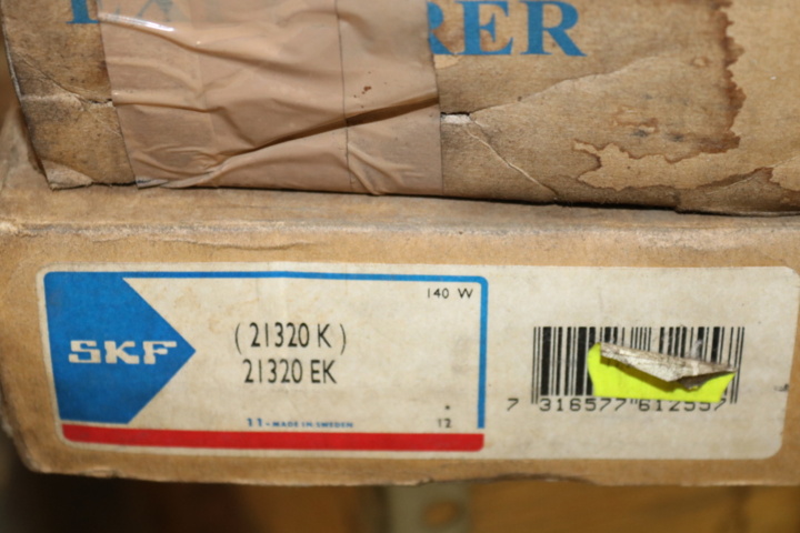 999380-5 Bearings & support in wooden box