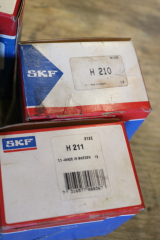 999380-9 Bearings & support in wooden box