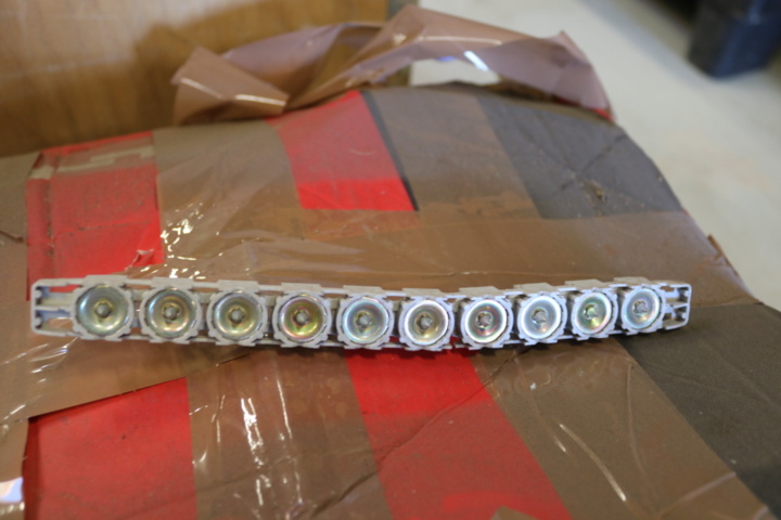 999381-9 Metal saw blade & Hilti nail