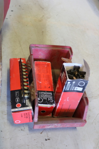 999381-14 Metal saw blade & Hilti nail