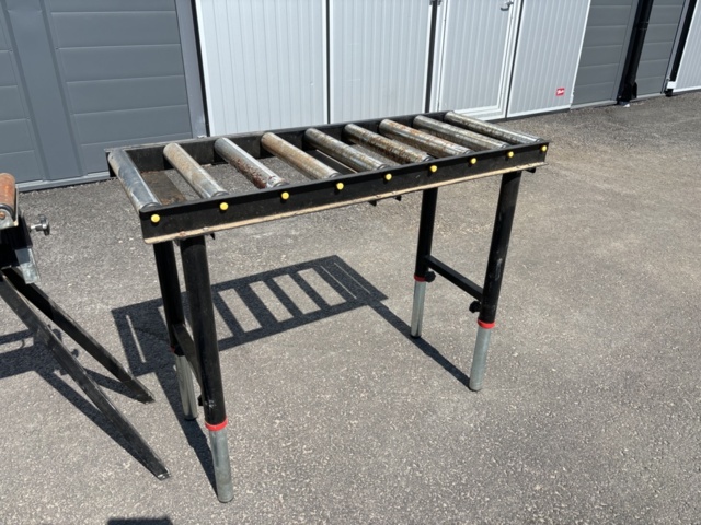 1137481-4 Woodster sl 10u cut and miter saw with stand and roller table