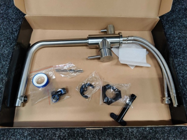 1208424-2 Kitchen faucet Strand Stainless Solid SO-1009