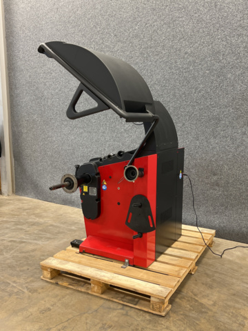 1208650-5 Tire balancing machine Corghi EM 9508-C PLUS