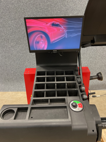 1208650-9 Tire balancing machine Corghi EM 9508-C PLUS