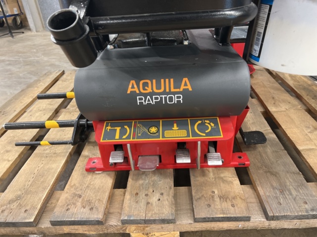 1208651-11 Tire mounting machine Mondolfo Aquila Raptor