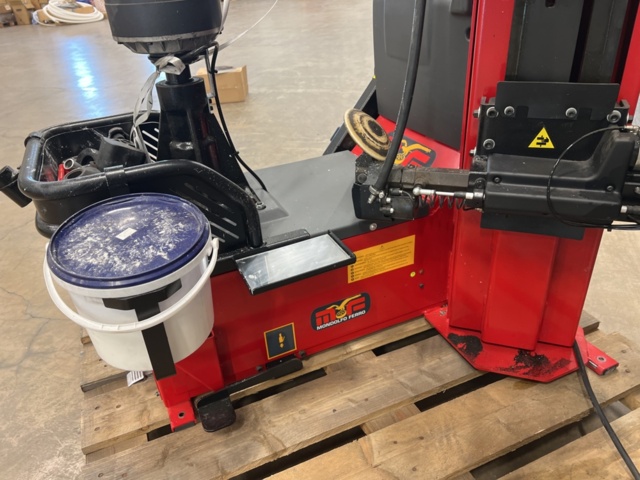 1208651-12 Tire mounting machine Mondolfo Aquila Raptor