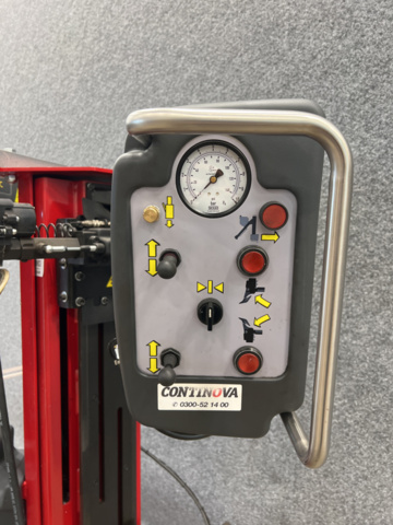 1208651-13 Tire mounting machine Mondolfo Aquila Raptor