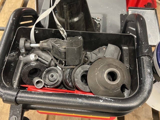 1208651-24 Tire mounting machine Mondolfo Aquila Raptor