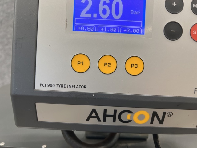 1208653-14 Pump table with safety portal AHCON