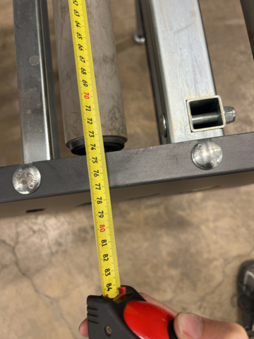 1208653-16 Pump table with safety portal AHCON