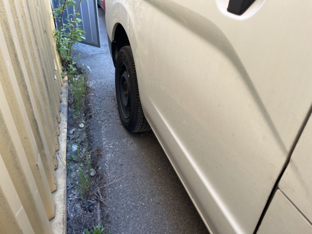 1085937-8 Nissan NV200 Van -2014