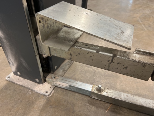 1208654-9 Wheel centering lift WLC 700 AHCON