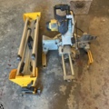 1085940-1 Cut & miter saw including stand - DeWalt DW712-QS