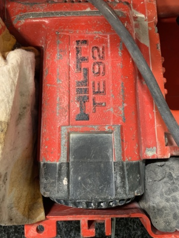 1208732-5 Car machine Hilti TE92