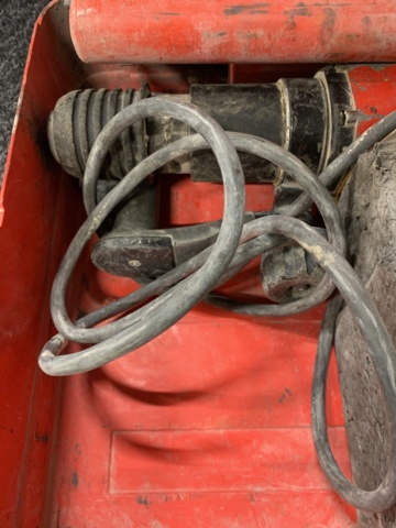 1208732-7 Car machine Hilti TE92