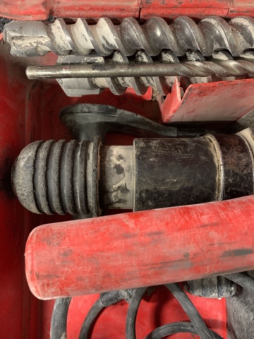 1208732-10 Car machine Hilti TE92