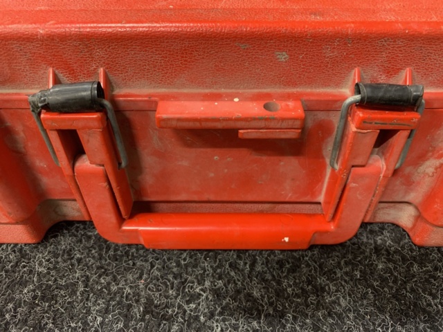 1208732-11 Car machine Hilti TE92