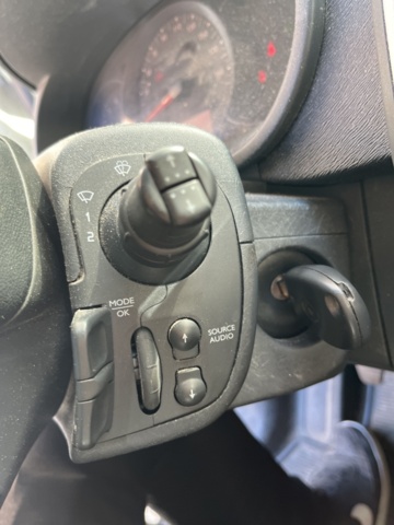 1085976-25 Renault Kangoo Express 1.5 dCi - 2014