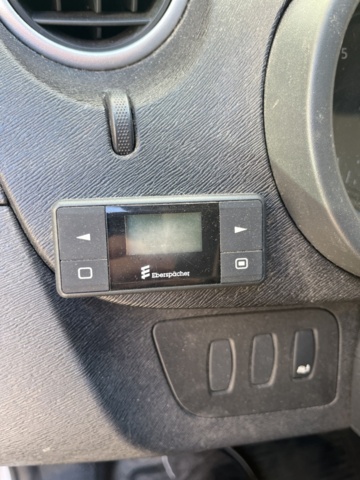 1085976-27 Renault Kangoo Express 1.5 dCi - 2014