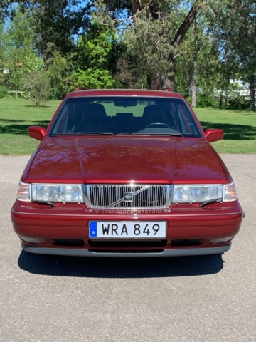 1208276-2 Volvo 960 Estate -1996