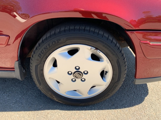 1208276-19 Volvo 960 Estate -1996