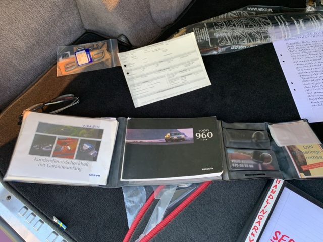 1208276-58 Volvo 960 Estate -1996