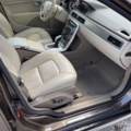1121544-19 Volvo XC70 -2013