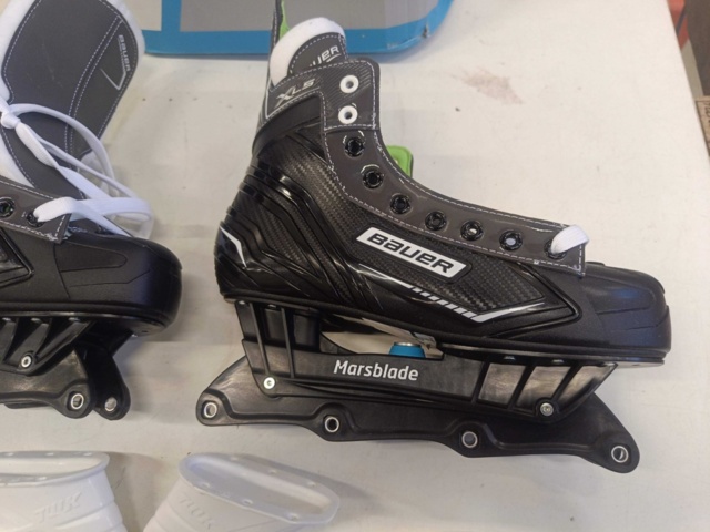 1000298-4 Skates Bauer XLS