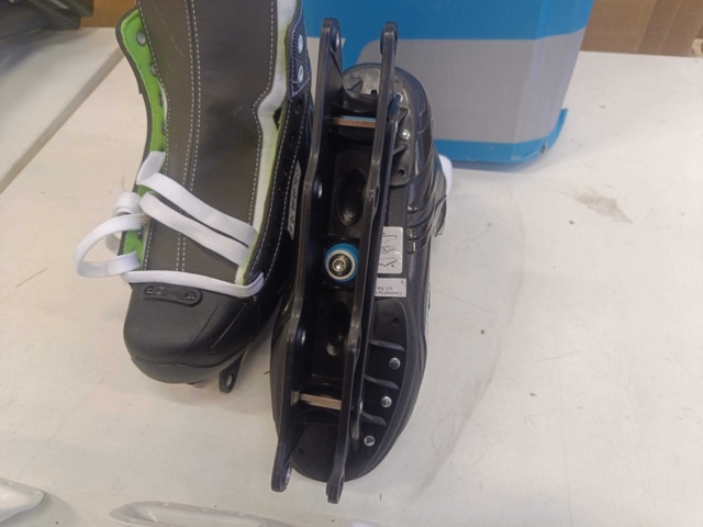 1000298-11 Skates Bauer XLS