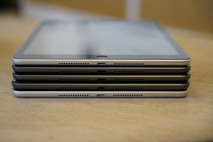 1031078-6 5st Apple iPads samt 1st iPhone, reservdelsobjekt, låsta