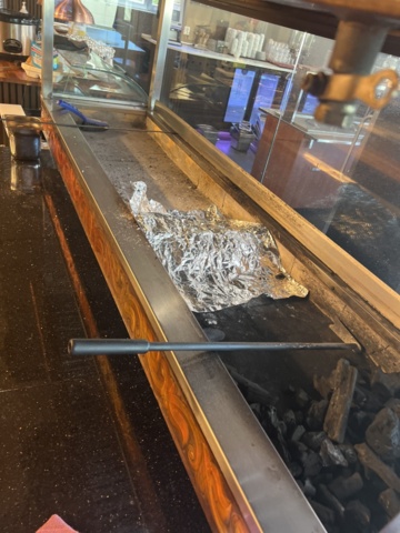 1144489-2 Charcoal grill with display & cooling bench