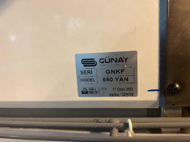 1144489-5 Charcoal grill with display & cooling bench