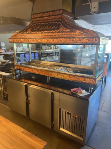 1144489-16 Charcoal grill with display & cooling bench