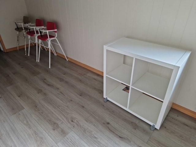 1150621-6 All loose furniture and toys