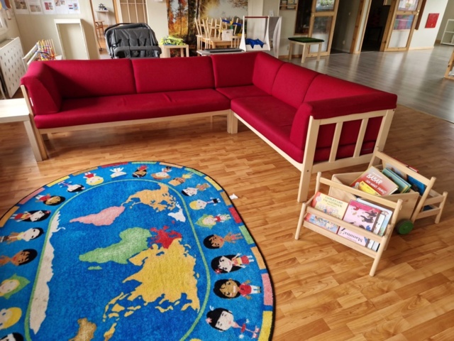 1150621-11 All loose furniture and toys