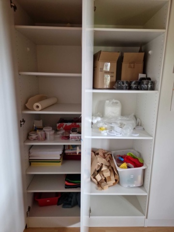 1150621-15 All loose furniture and toys