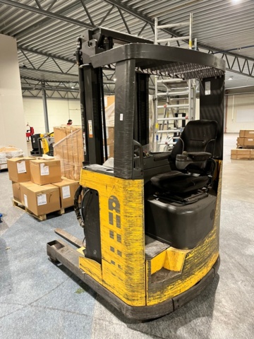 1199907-5 Truck Atlet UNS140DTFVRC570 - 2007