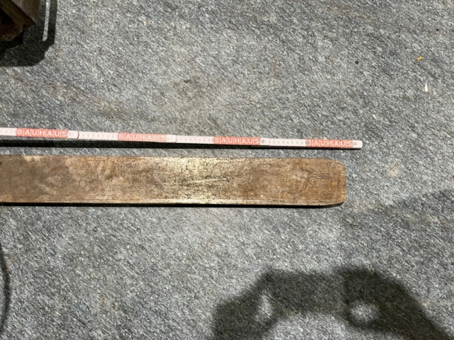 1199907-9 Truck Atlet UNS140DTFVRC570 - 2007